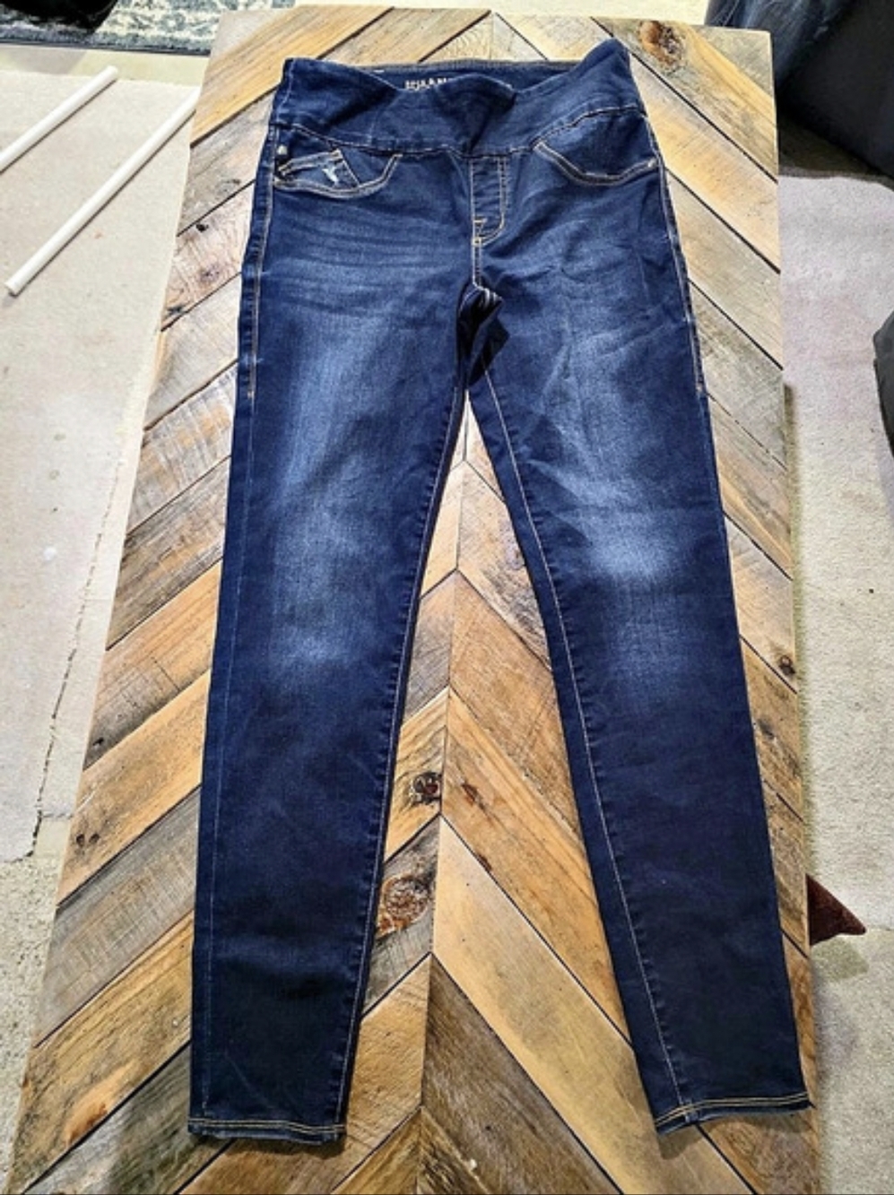Rock & Republic Fever Pull-On Skinny Jeans Blue Waist 12 M